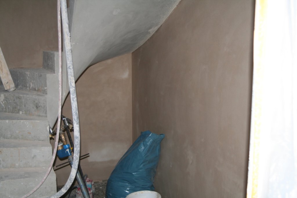 innenputzvorkeller.jpg